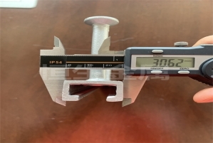 高铁吊兰预埋槽道